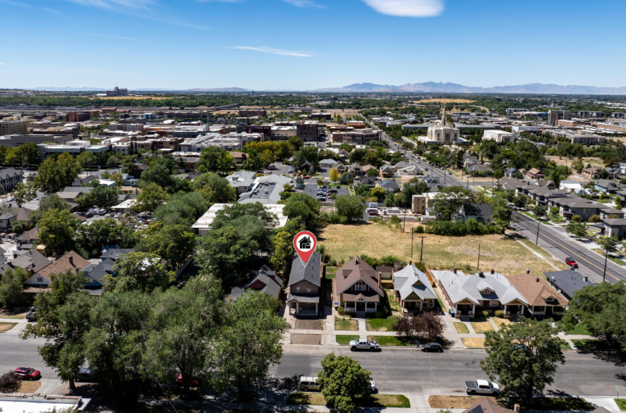 2233 Jefferson #4